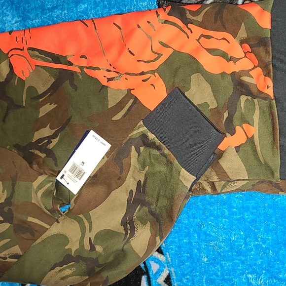 Polo Sweater - Picture 2 of 16